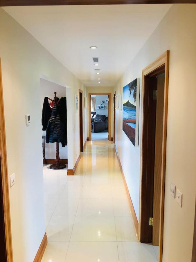 Connemara. 3 Bedroom, 8 Bed, Holiday Home Γκάλγουεϊ Εξωτερικό φωτογραφία
