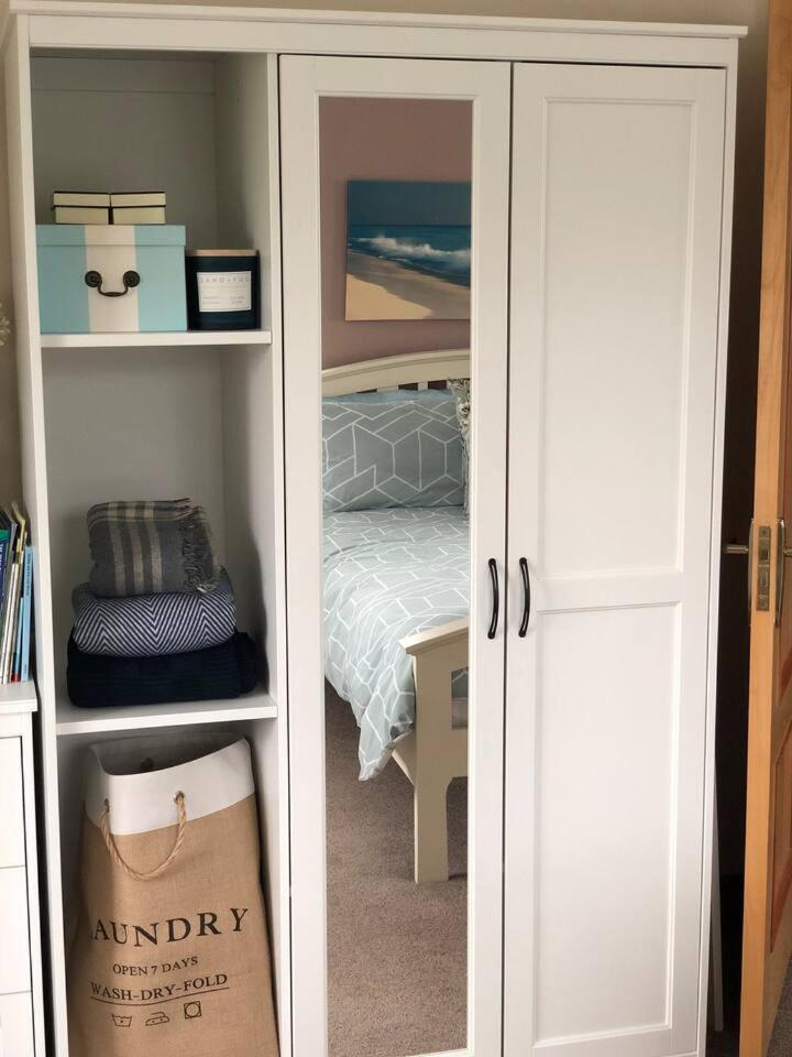 Connemara. 3 Bedroom, 8 Bed, Holiday Home Γκάλγουεϊ Εξωτερικό φωτογραφία